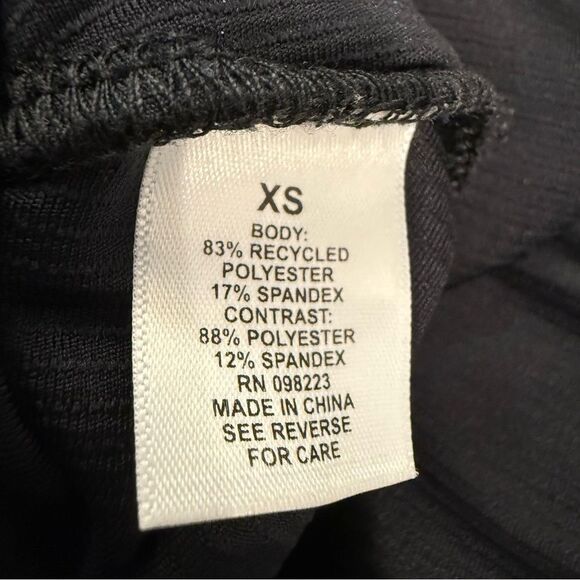 Freely Skort Black Sexy Slit Textured Fabric Side Pockets Golf Tennis SZ XS - Picture 9 of 10